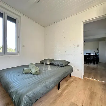 Proche Du Centre Apartment *