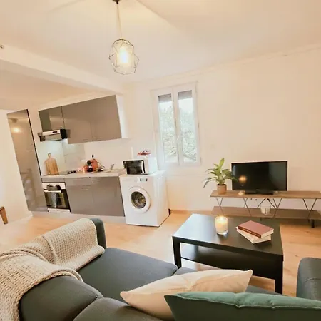 Paisible Proche Centre Apartamento *